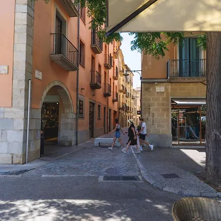 Bravissimo Placa Catalunya 2-1, Duplex アパート *