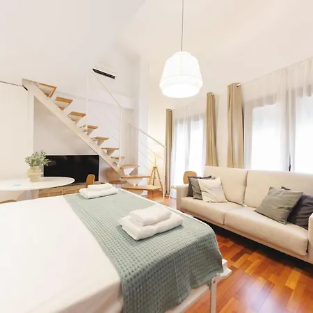 Bravissimo Placa Catalunya 2-1, Duplex アパート *