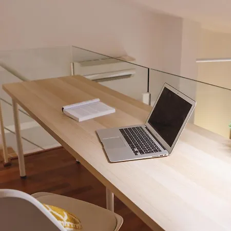 Bravissimo Placa Catalunya 2-1, Duplex